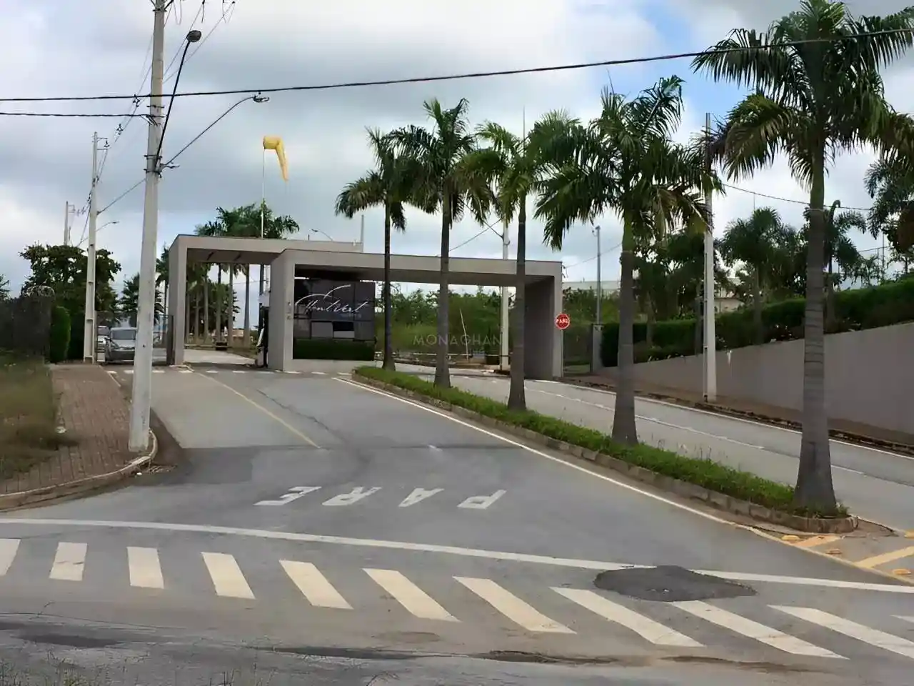Lote à venda no Condomínio Mont Vert