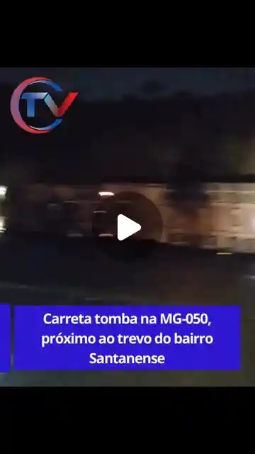 Carreta tombou próximo ao trevo do bairro Santanense