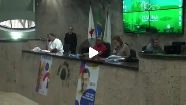 Vereadores discutem projetos e demandas da população em reunião ordinária