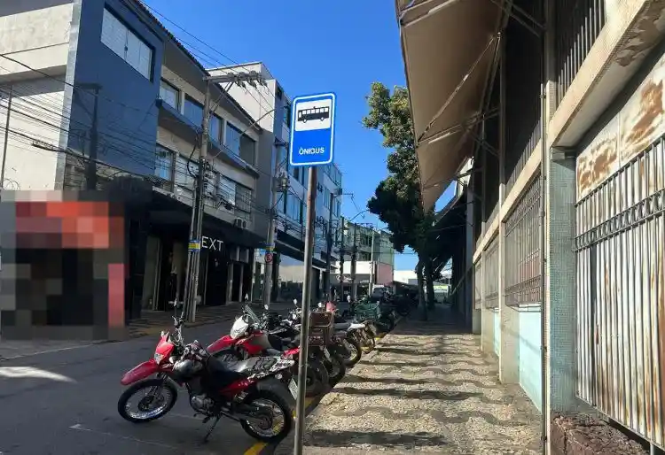 Prefeitura suspende mudança de embarque e desembarque em ponto de õnibus