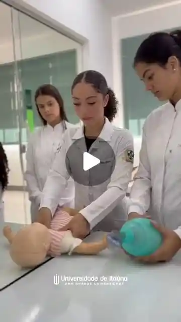 Minicurso de Primeiros Socorros na Universidade de Itaúna