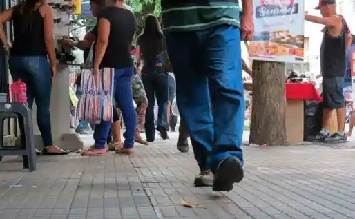 Comércio vai funcionar com horário estendido na semana dos Pais