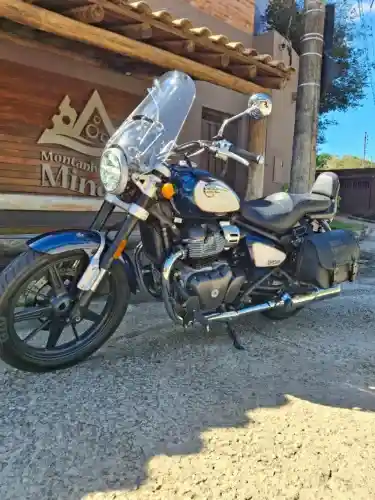 Royal Enfield Super Meteor 650 Celestial Blue - Impecável