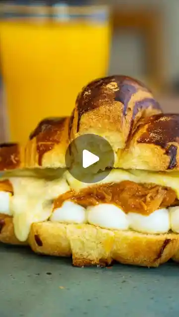 Croissant com Costela na Pani Sagrada Família