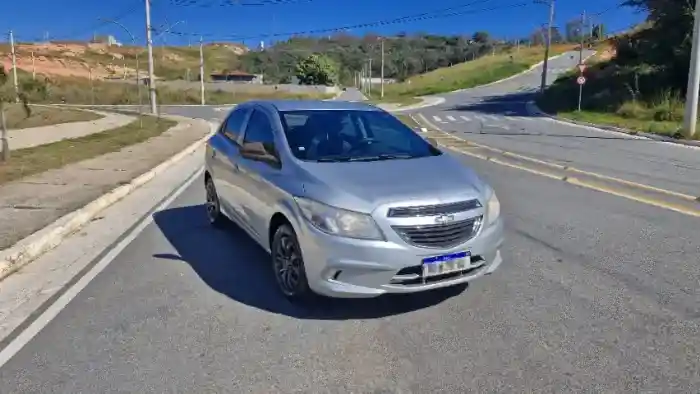 Chevrolet Onix Hatch LT 1.0 8V Flex Power Mec. 4P 2015