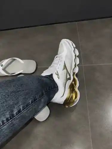 Tênis Mizuno pro 15