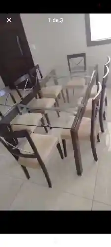 Vendo mesa com tampo de vidro com 8 cadeiras