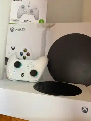 Xbox Series S + Controle Gamesir (Anti-Drift)