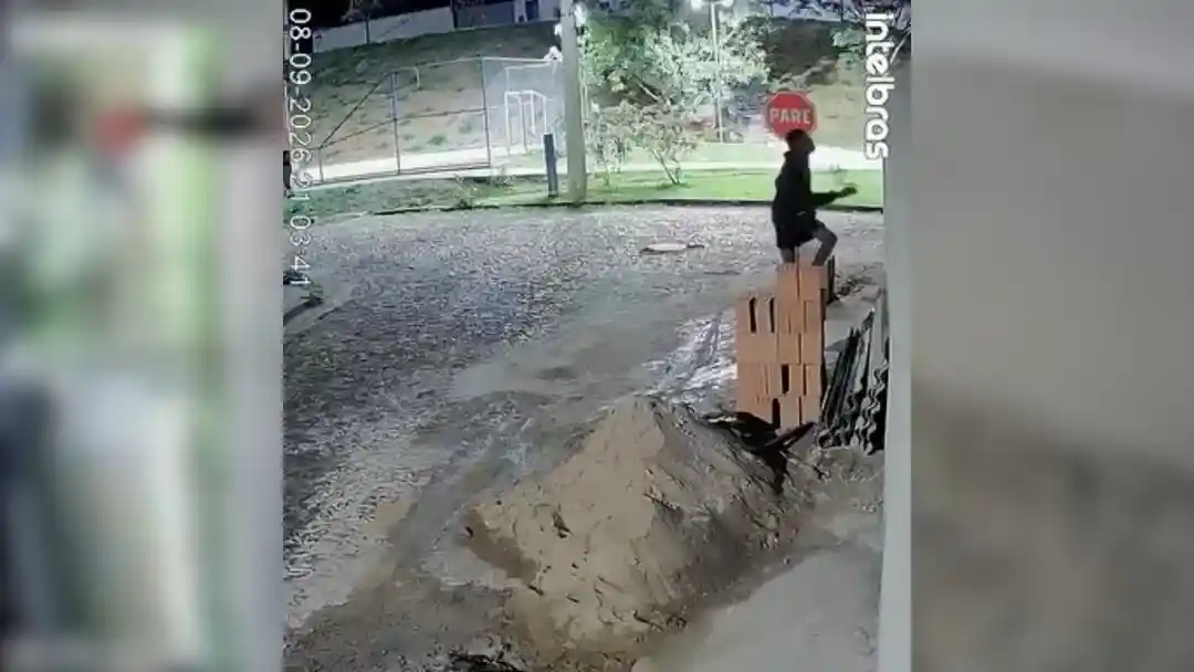 VÍDEO: Homem invade obra, furta serra e devolve equipamento ao ser localizado por amigos da vítima