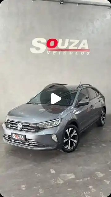 Volkswagen Nivus Highline 2021 com 40.000 km