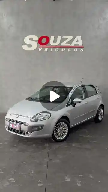 Fiat Punto 1.6 Essence 2014 — 98 mil km