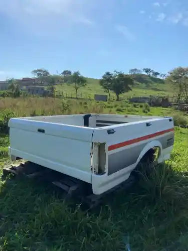 Caçamba F1000 93 a 98