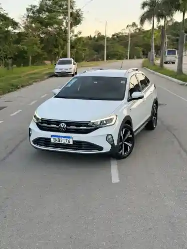 Volkswagen Nivus Highline 1.0 200 TSI Flex AUT 2021