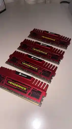 Vendo kit Memória Ram 16GB DDR3