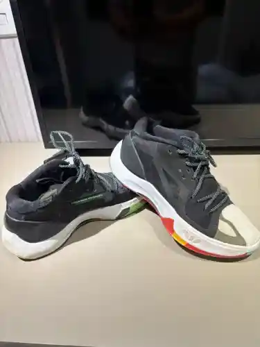 tênis air jordan zoom separate preto 41