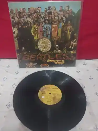 Lp The Beatles: Sgt Pepper's Lonely Hearts Club Band. (Usado)