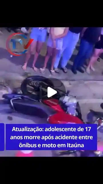 Adolescente morre em colisão entre ônibus e motocicleta