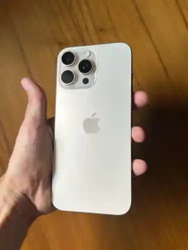 Iphone 16 Pro Max Desert
