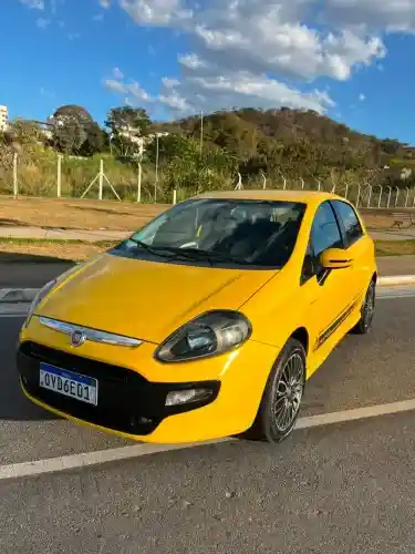 Fiat Punto Sporting 1.8 Flex 8v/16v 5P 2014