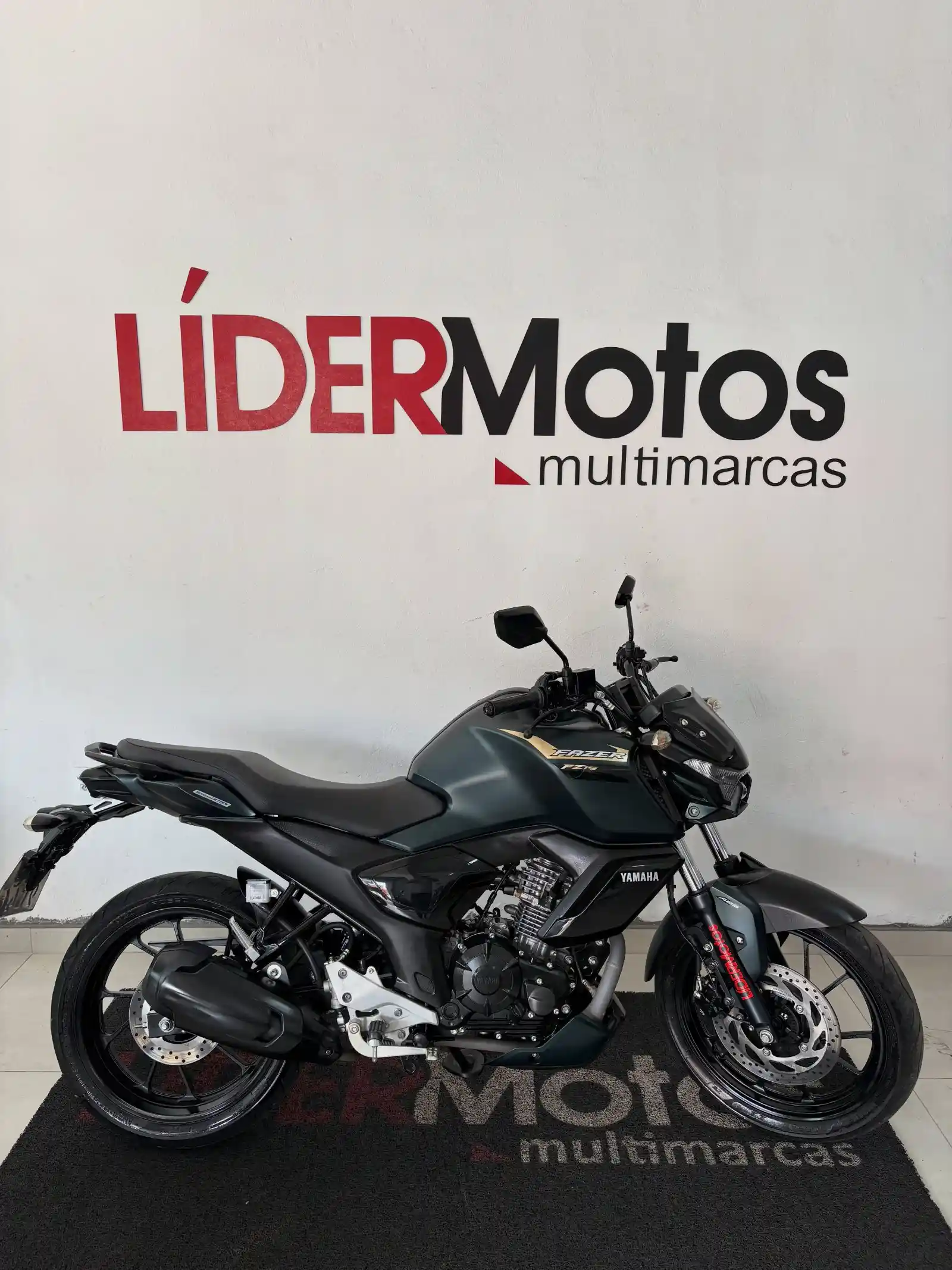 Yamaha Fazer FZ15 2025 — 19 mil km, único dono