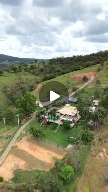 Sítio com lazer completo à venda em Itaúna — Zona Rural