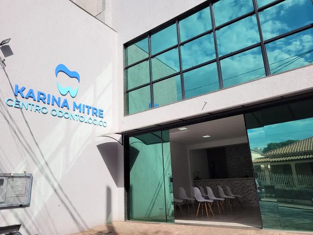 Karina Mitre Centro Odontológico