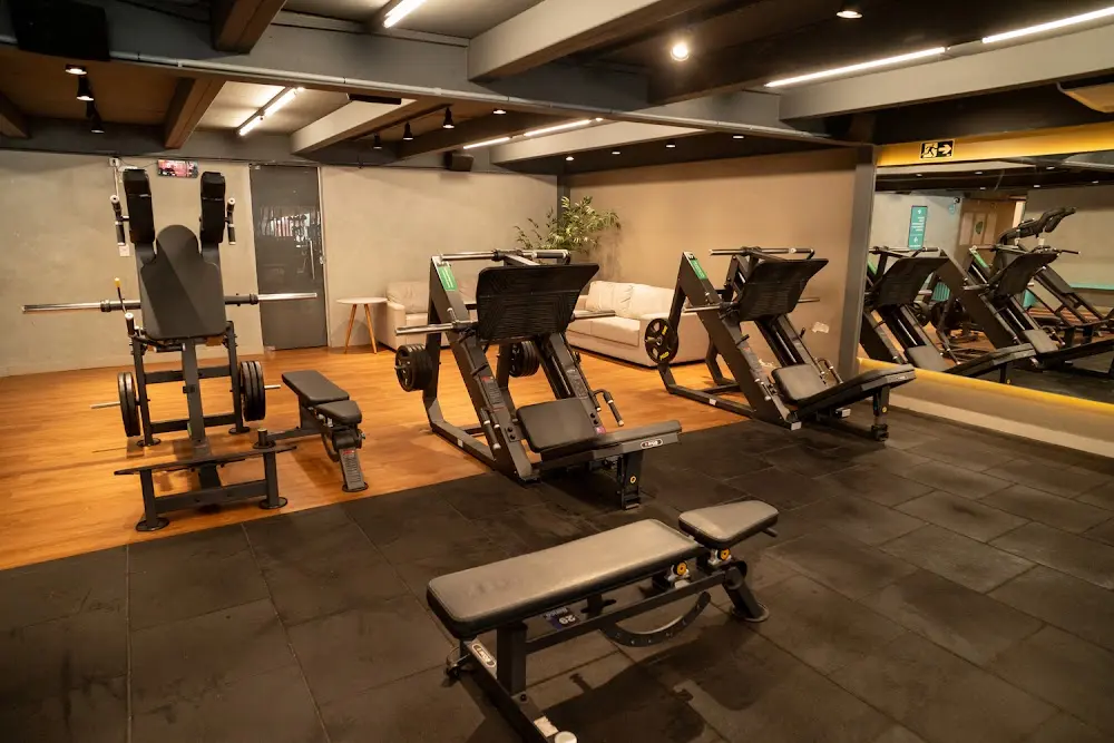 Academia Contorno do Corpo - Unidade Itaúna