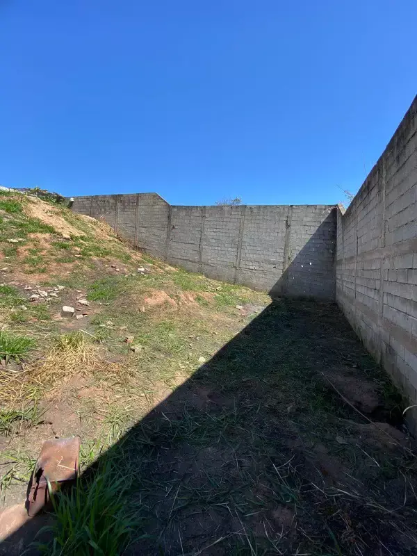 Lote 168 m² à venda no Vale das Aroeiras