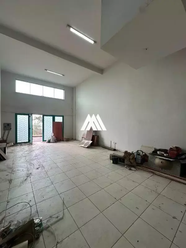 Loja comercial 2 pavimentos para alugar em Lourdes