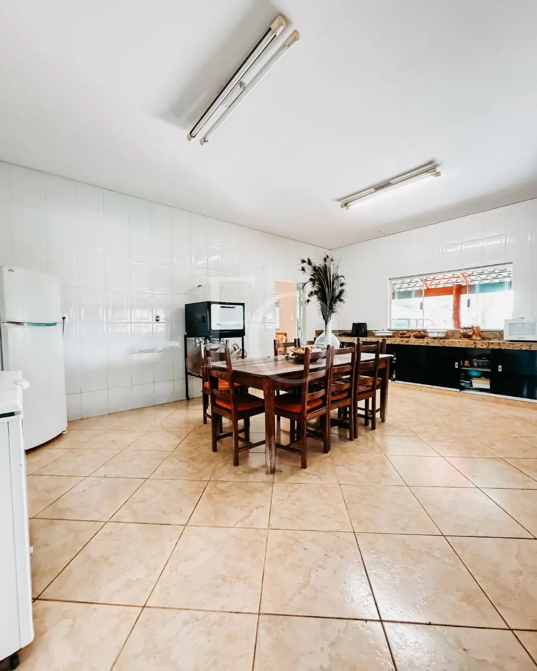 Casa 300 m² no Condomínio Alphaville – 3 quartos