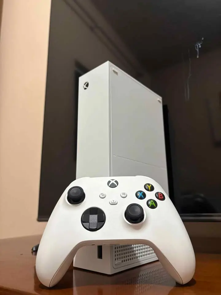 Xbox Series S 512GB com controle original