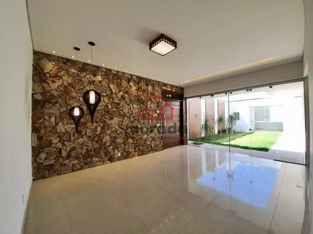 Casa 4 quartos com 2 suítes para alugar no Morro do Sol
