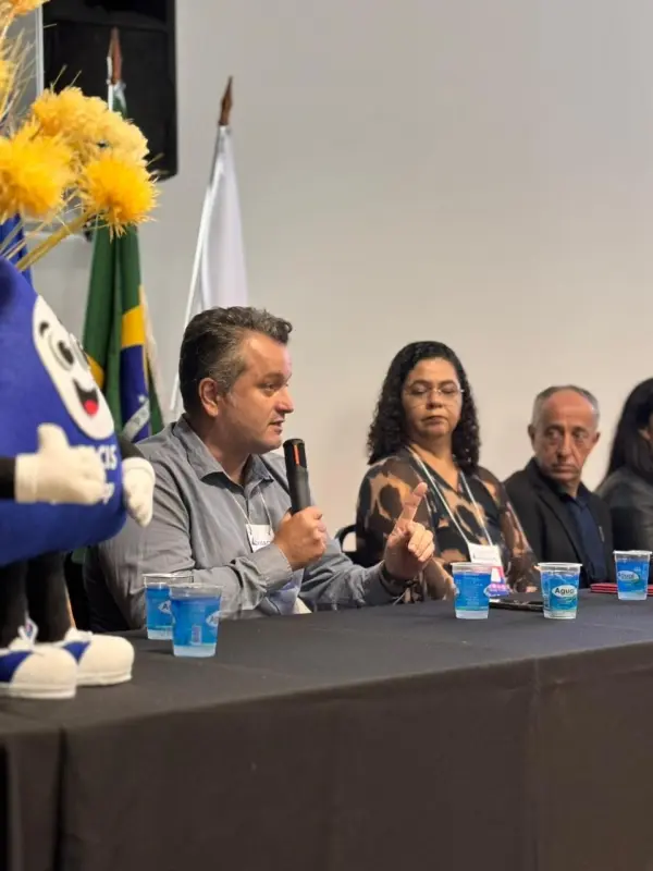 VISACIS reúne representantes da área da vigilância sanitária de diversos municípios, em Itaúna