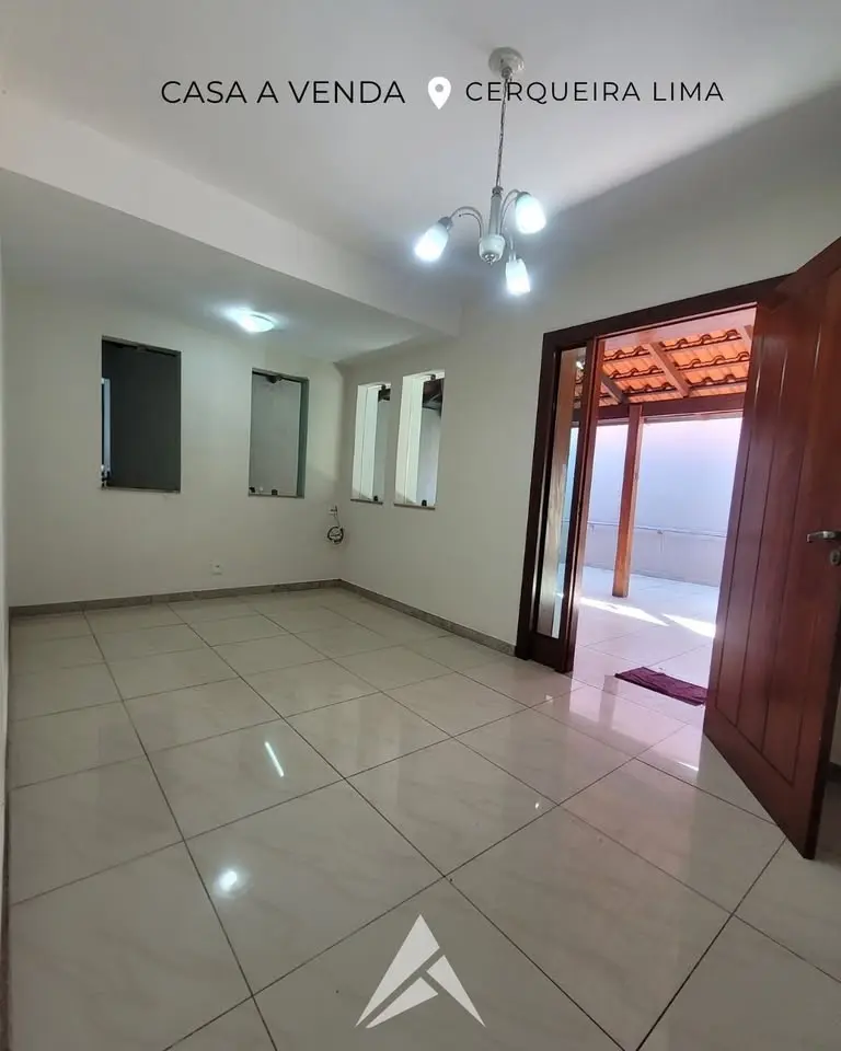 2 quartos 2 banheiros Casa
