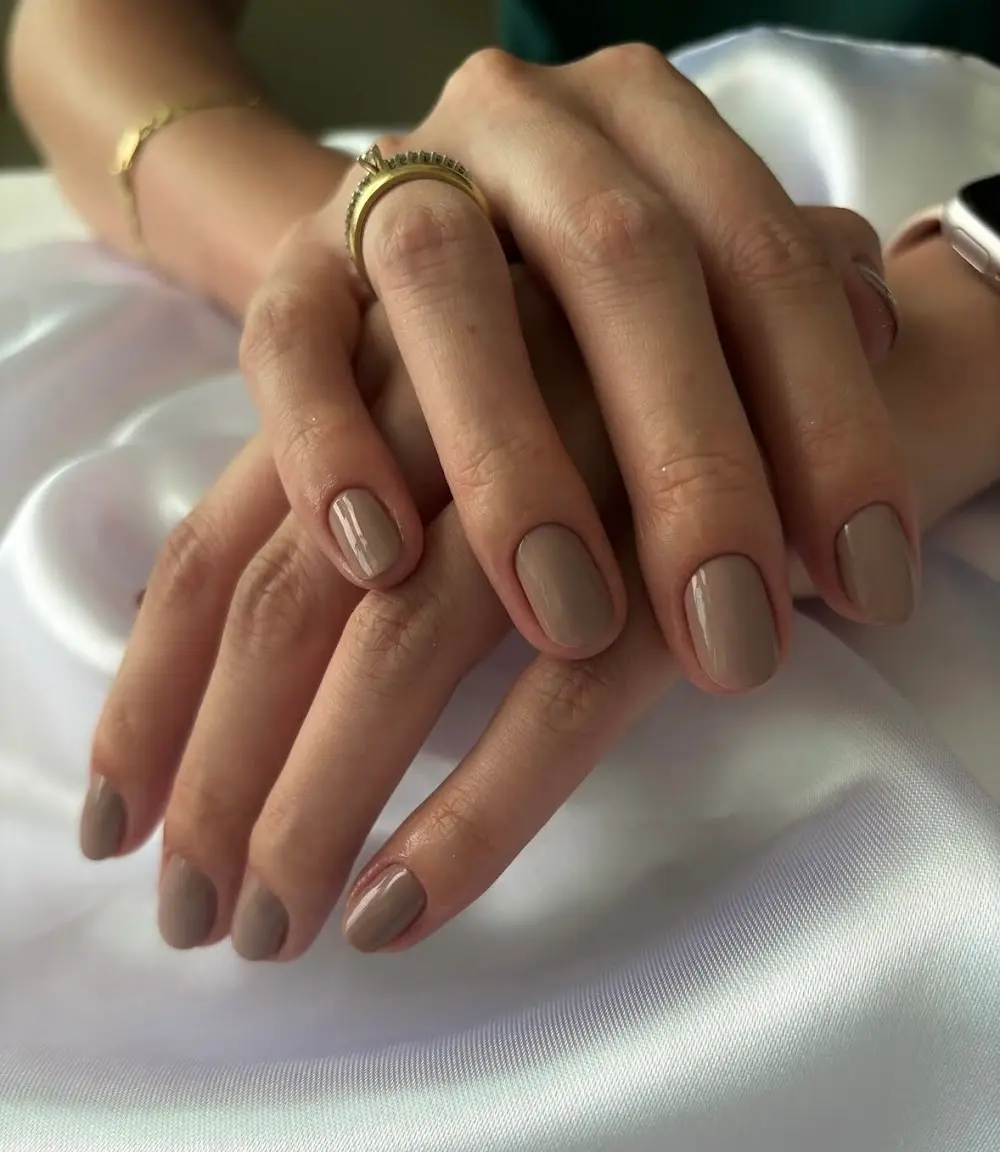 Stúdio Lívia Chaves Manicure, Pedicure & Plástica dos pés