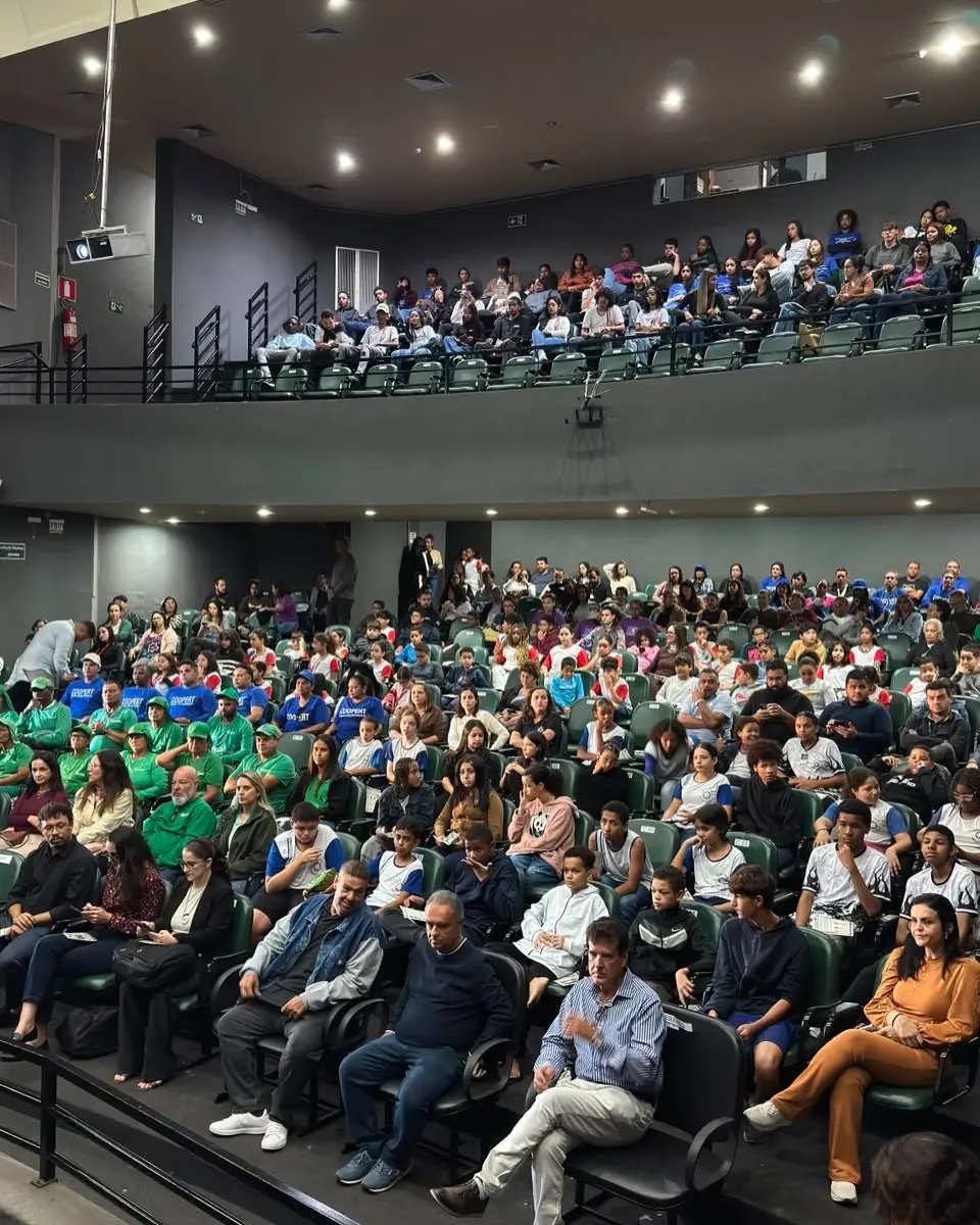 Prefeitura relança Coleta Seletiva em Itaúna com 190 novos contêineres