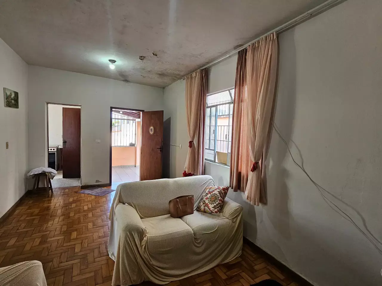 Casa 4 quartos à venda no Bairro Graças