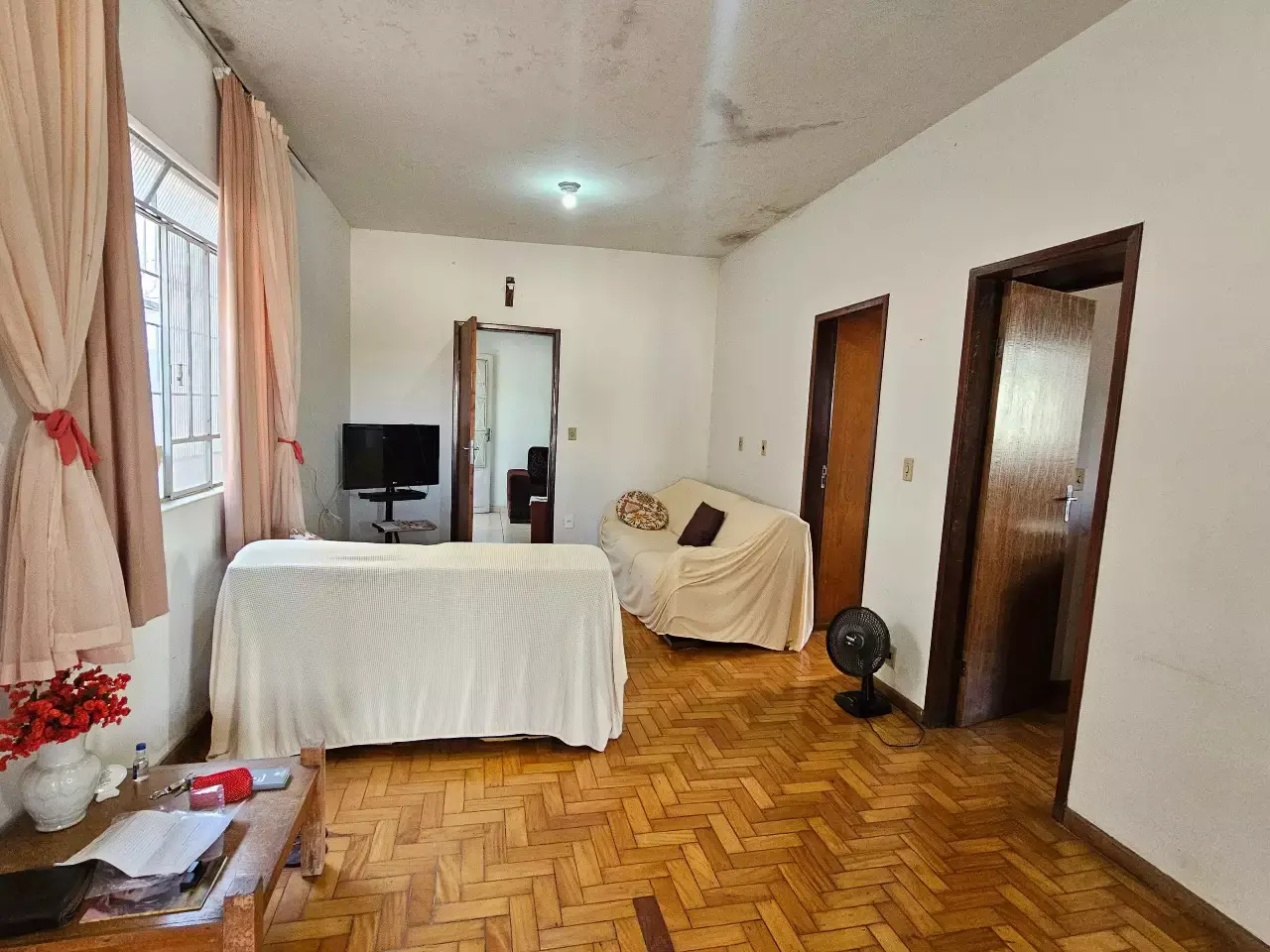 Casa 4 quartos à venda no Bairro Graças