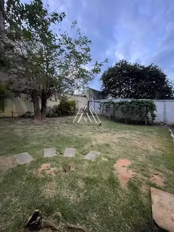 Casa à venda nas Graças em Itaúna