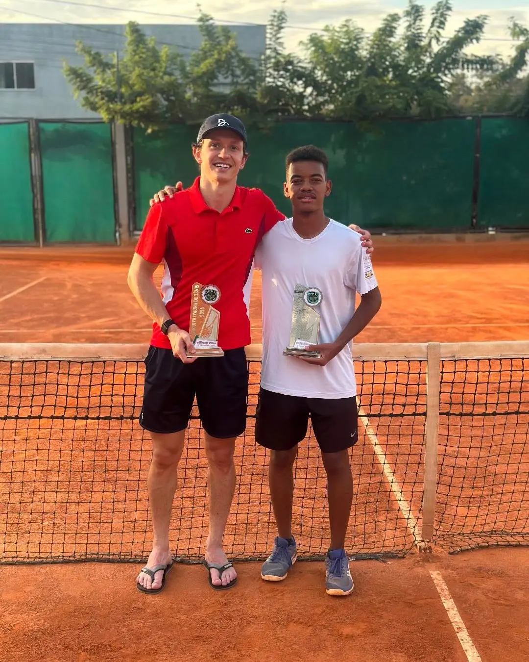 Atleta Davi Natanael é campeão do Circuito Itaúna de Tênis