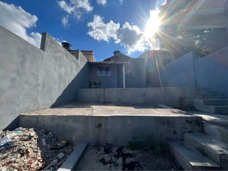 Casa 3 quartos à venda no Santanense
