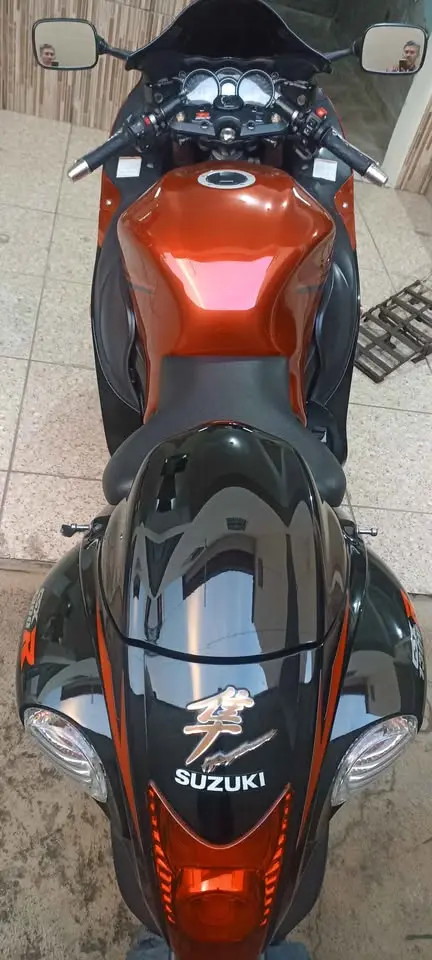 Suzuki Hayabusa 2010 em ótimo estado, aceito troca