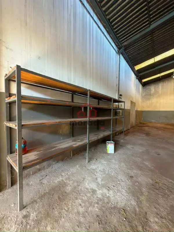 Galpão para alugar com 262 m² na Vila Tavares
