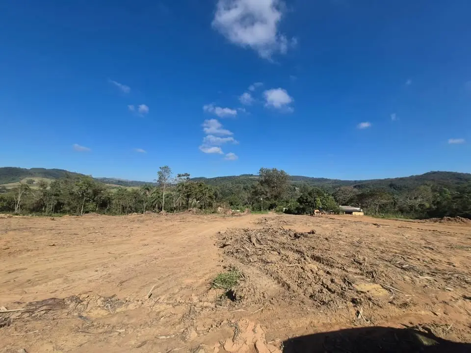 Chácara Plana em Itatiaiuçu - R$ 49.900,00