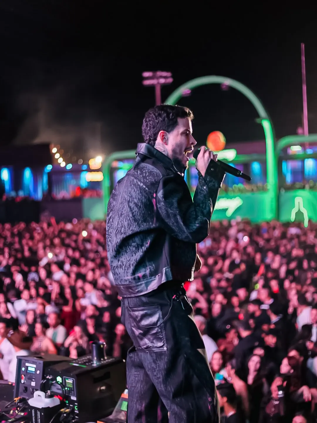 Show de Felipe Amorim em Itaúna