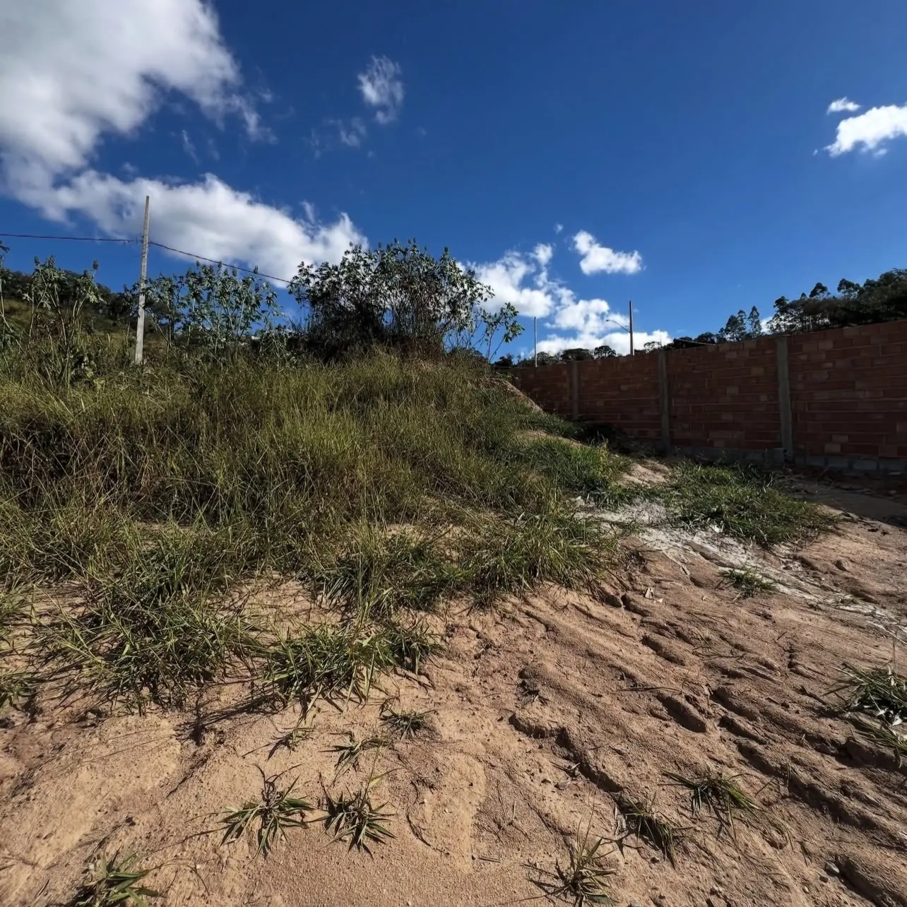 Terreno 300 m² à venda no Vila da Serra