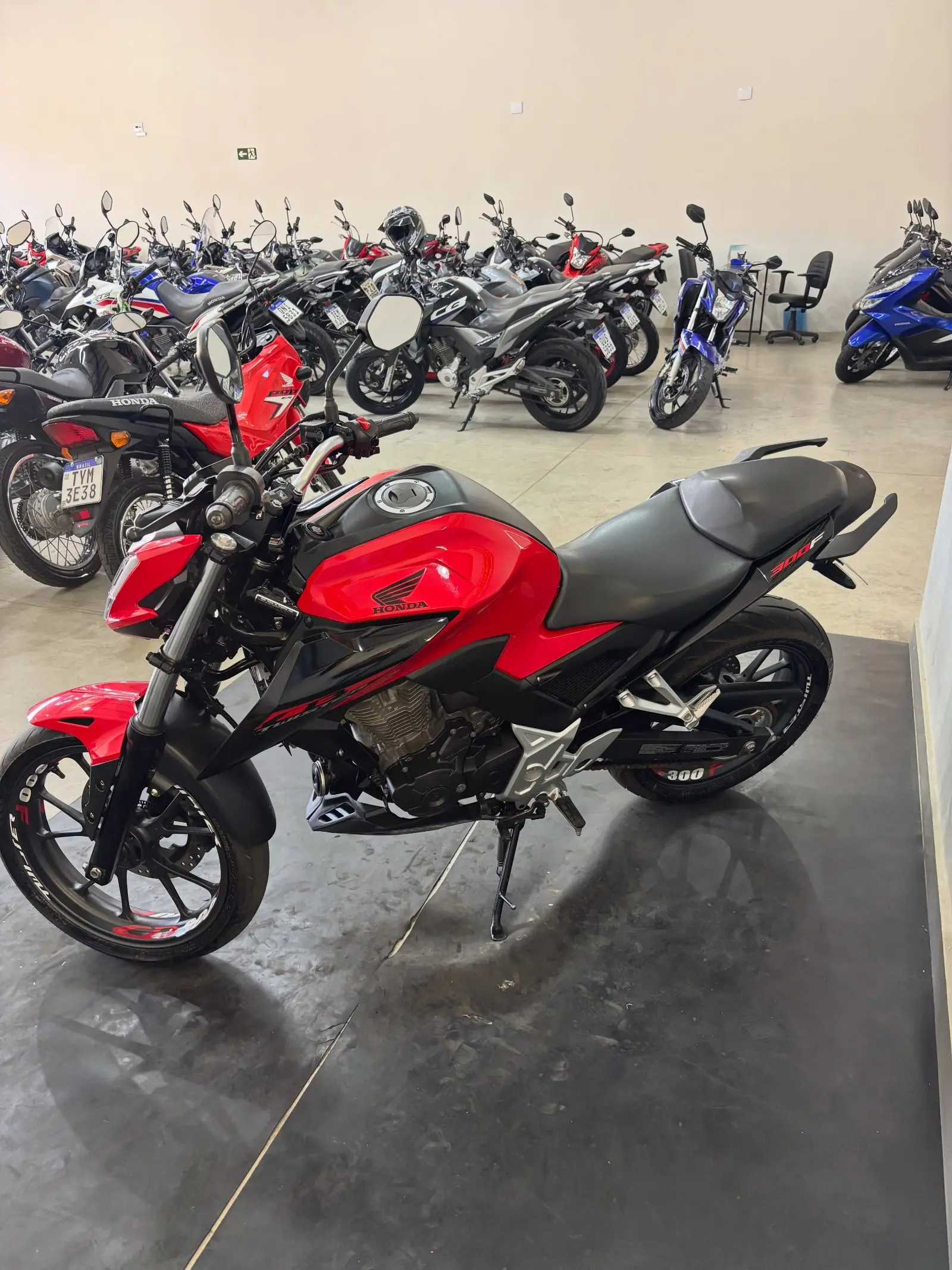 Honda CB Twister ABS 2024, 22.000 km, moto seminova