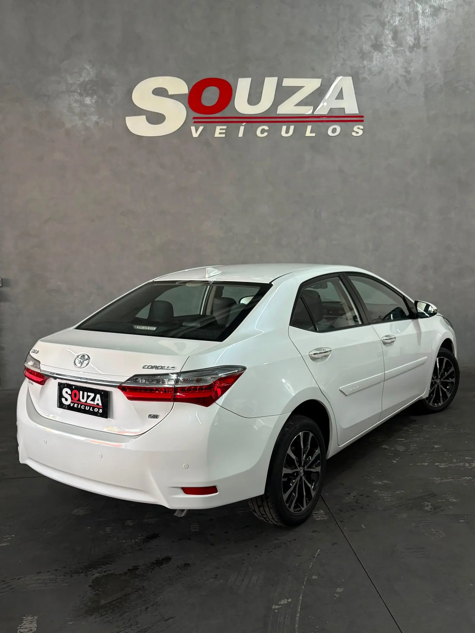 Toyota Corolla XEI 2.0 Aut 2019 - 83.000 km