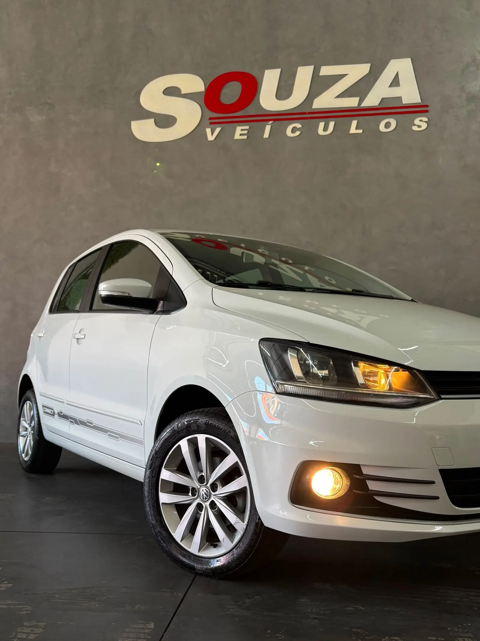 Volkswagen Fox 1.6 Connect 2020 – 38.000 km