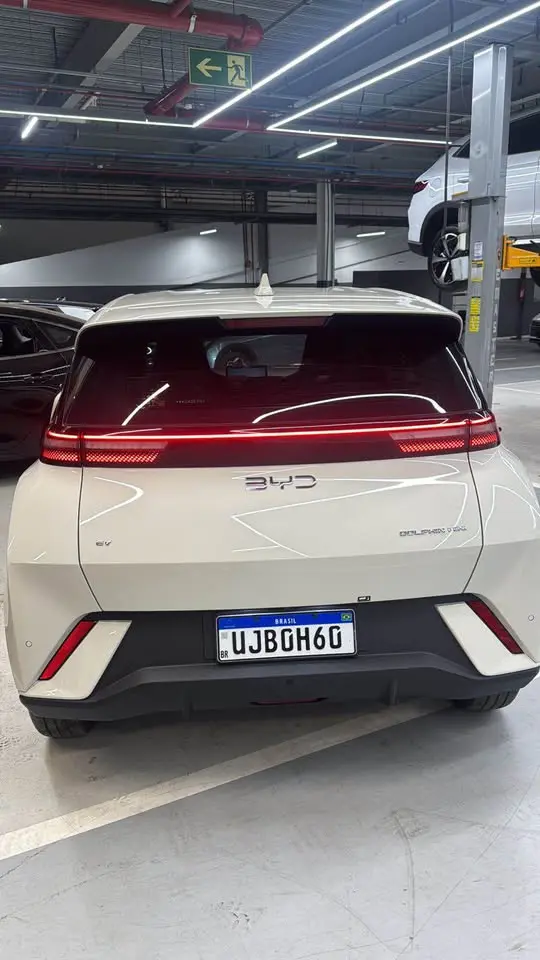 BYD Dolphin Mini para locação - 300 km de autonomia
